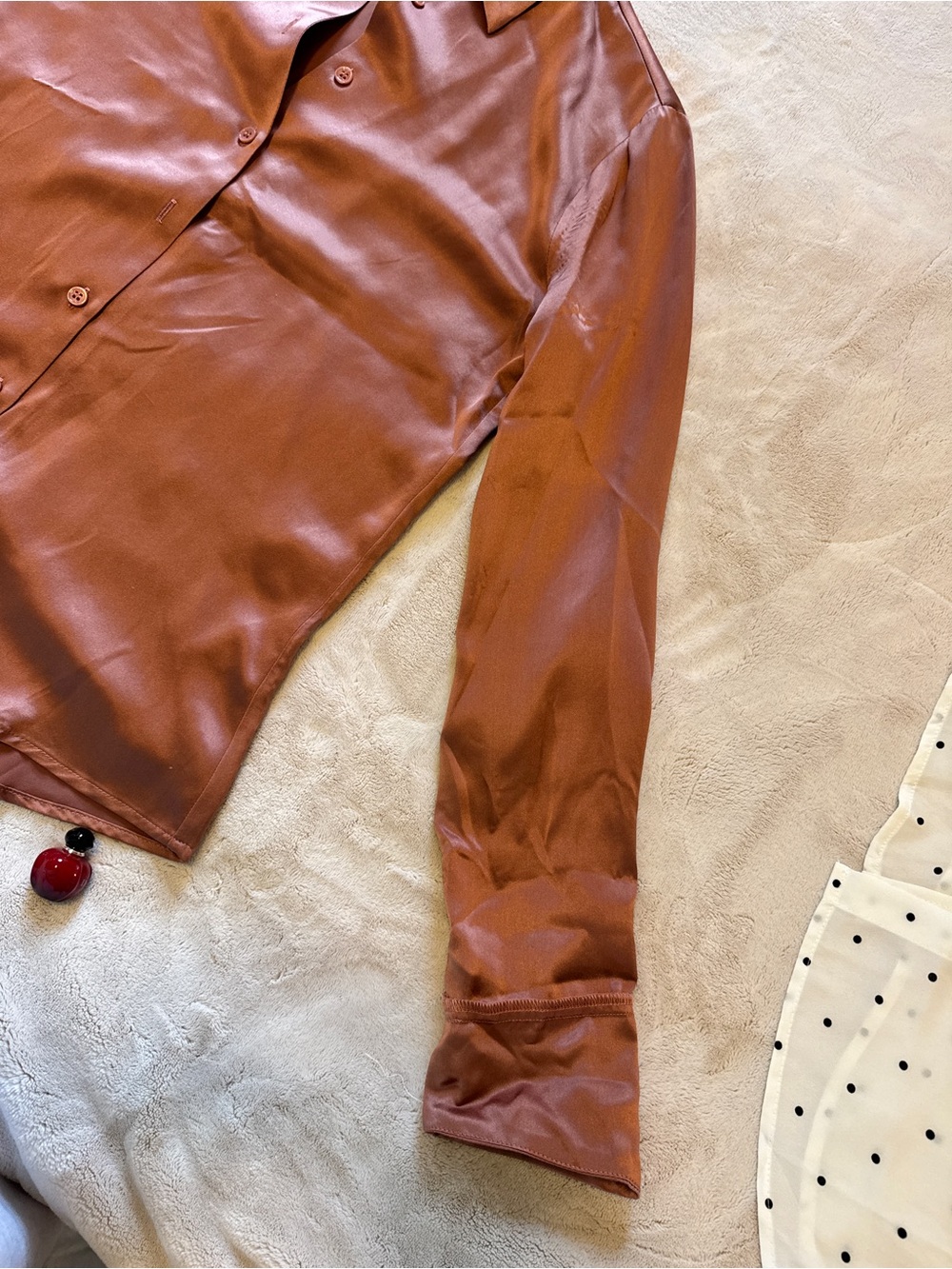 Reformation 100% Silk Pink Rust Button Up Top, XS (Many flaws see pics) - Picture 13 of 15